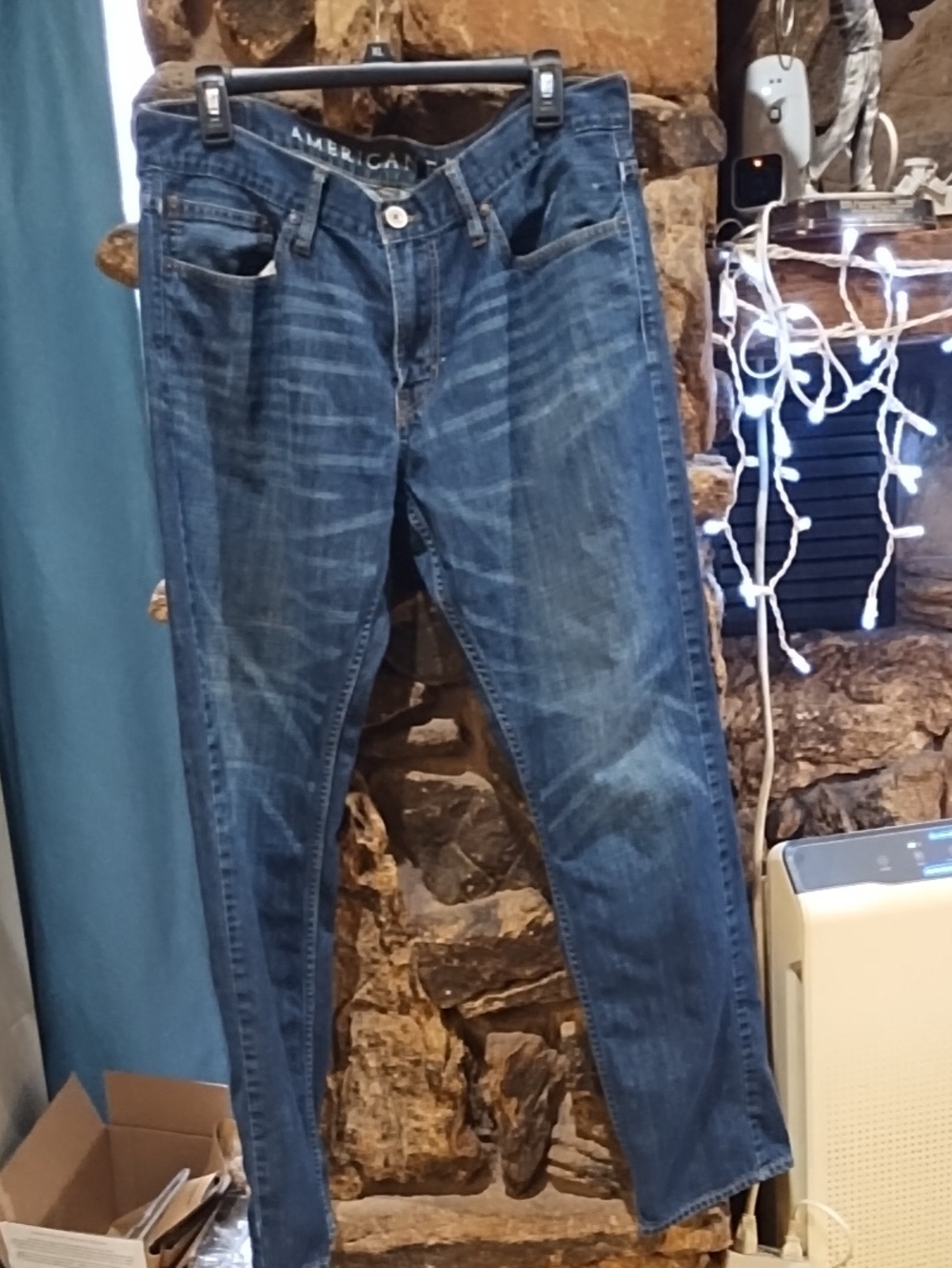 American Eagle Men's Blue Jeans